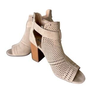 Womens Shoes 7.5 Tan Sandal Heels Peep Toe Breathable Ankle Strap